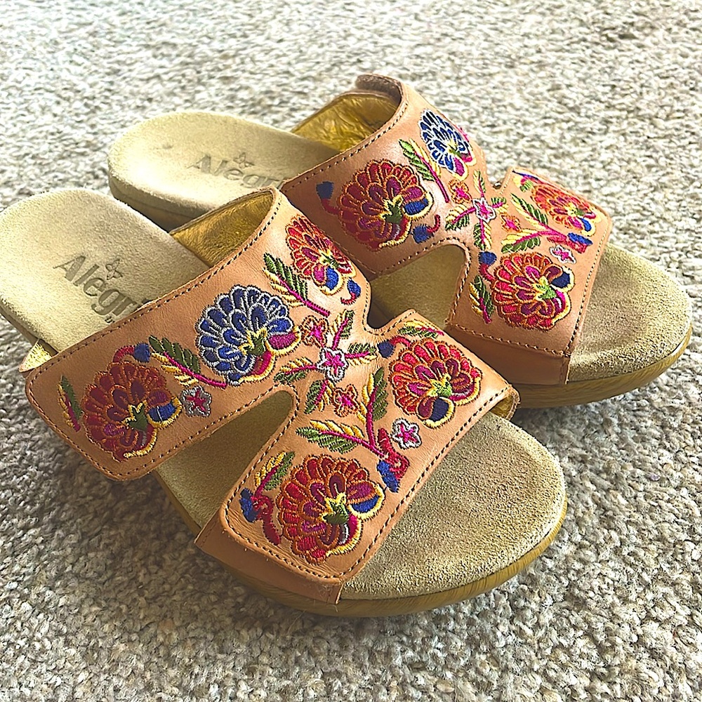 Alegria Embroidered ‘70s Leather Sandals